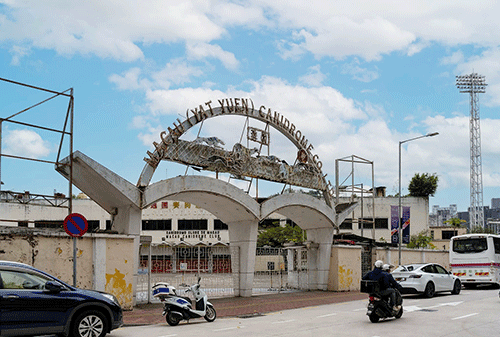 市民運動公園周邊 建有蓋行人通道